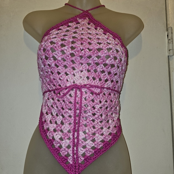 Crochet halter top - Picture 4 of 4